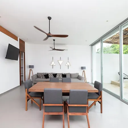 Relaxing 2 Bedroom Apartement In The Center Of Tulum With Private Pool And Terrace